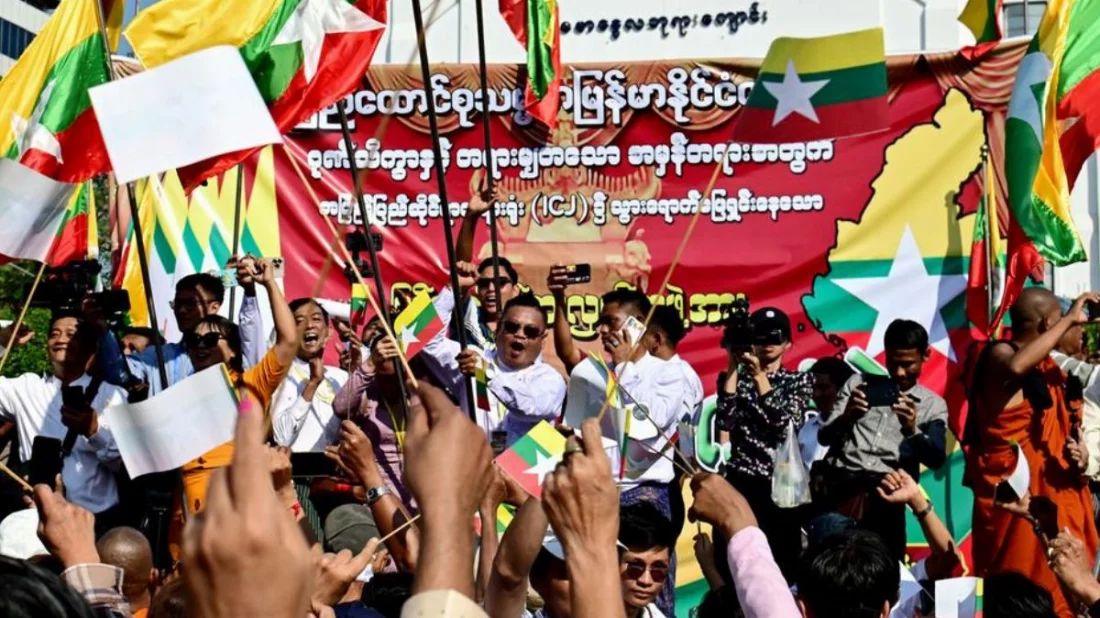 রোহিঙ্গা-গণহত্যা মামলার বিরুদ্ধে মিয়ানমারে প্রতিবাদ